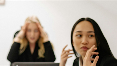 Leading Tough Conversations With CLARITY