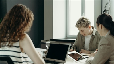Stacy Johansen Shares the Benefits of eDocs and Messages for Agencies