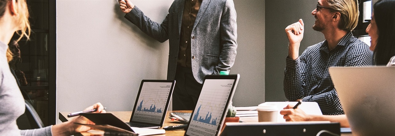 From Smarter Workflows to Ethical AI: Hot Topics That Defined 2025